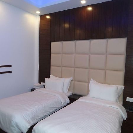 Kamakshi Residency By Royal Collection Hotel & Resorts Tapovan Exterior photo